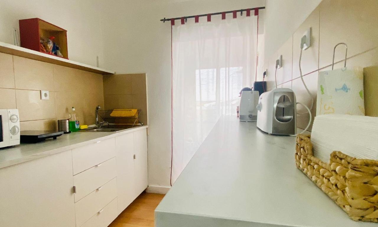 Avis Guesthouse Евора Екстериор снимка