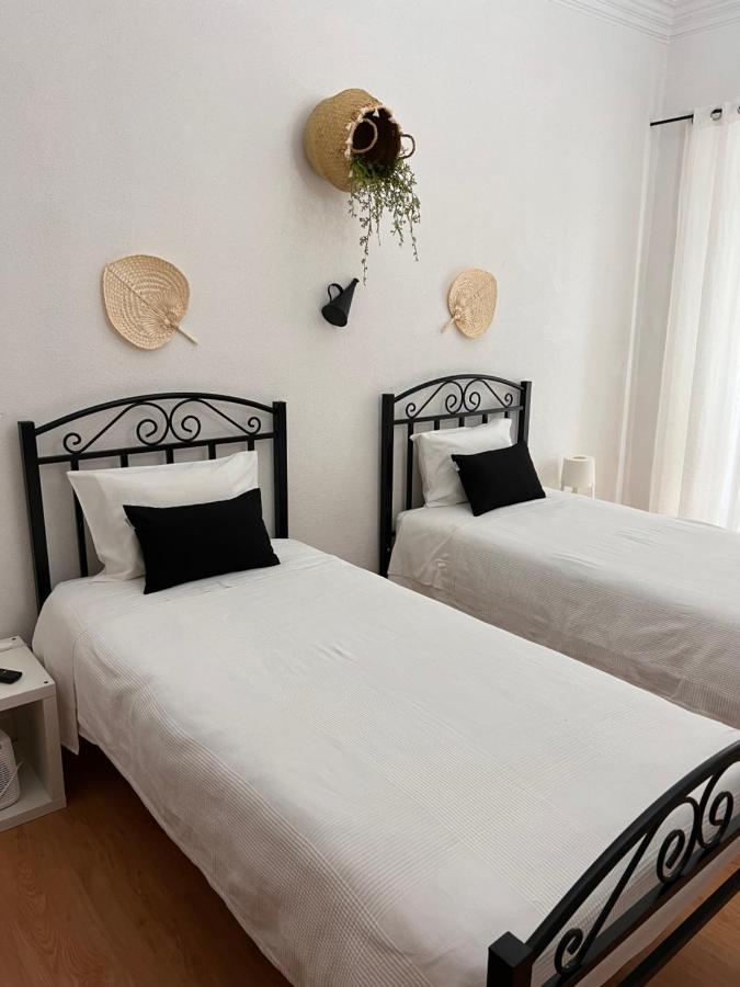 Avis Guesthouse Евора Екстериор снимка