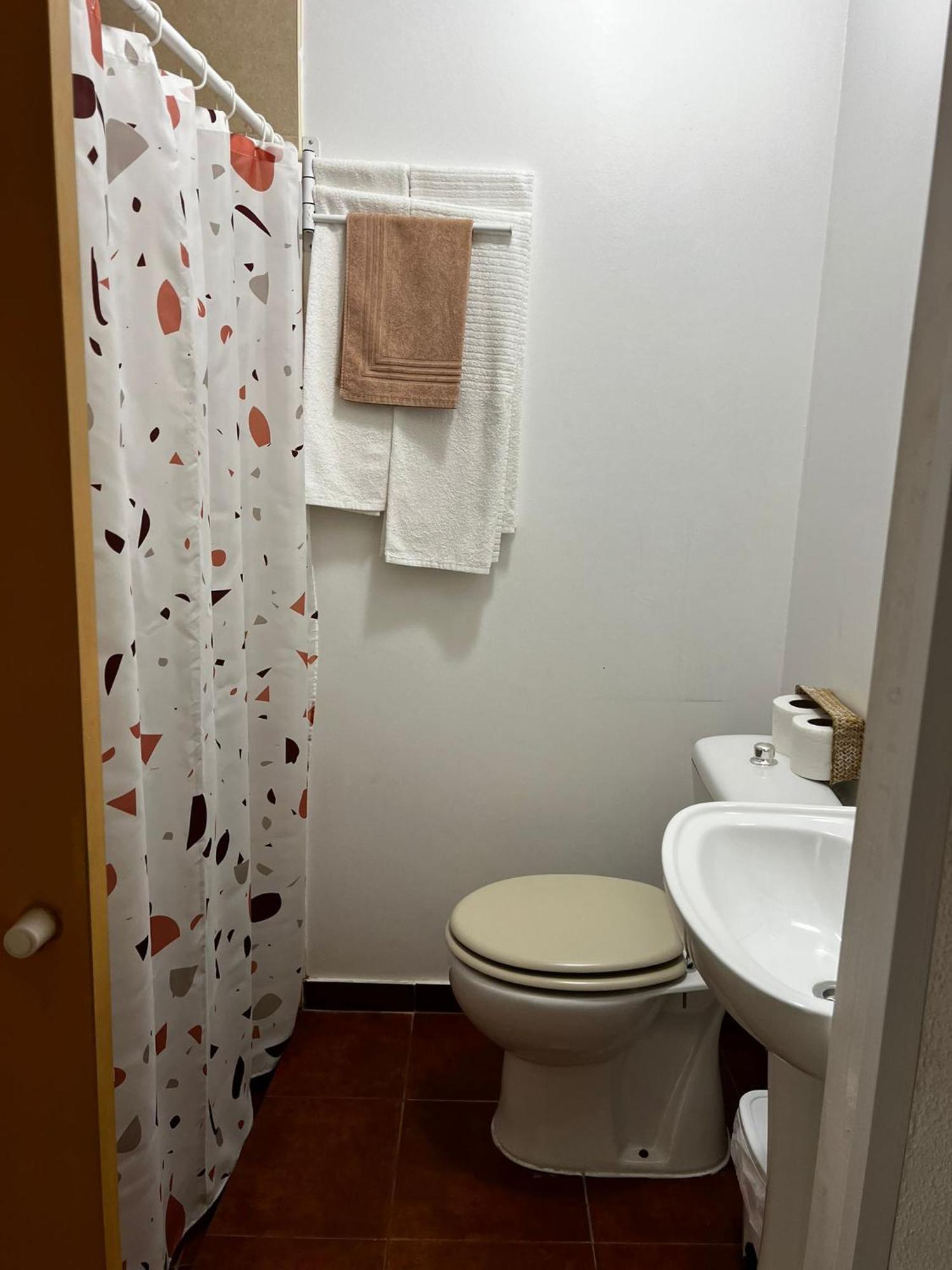 Avis Guesthouse Евора Екстериор снимка
